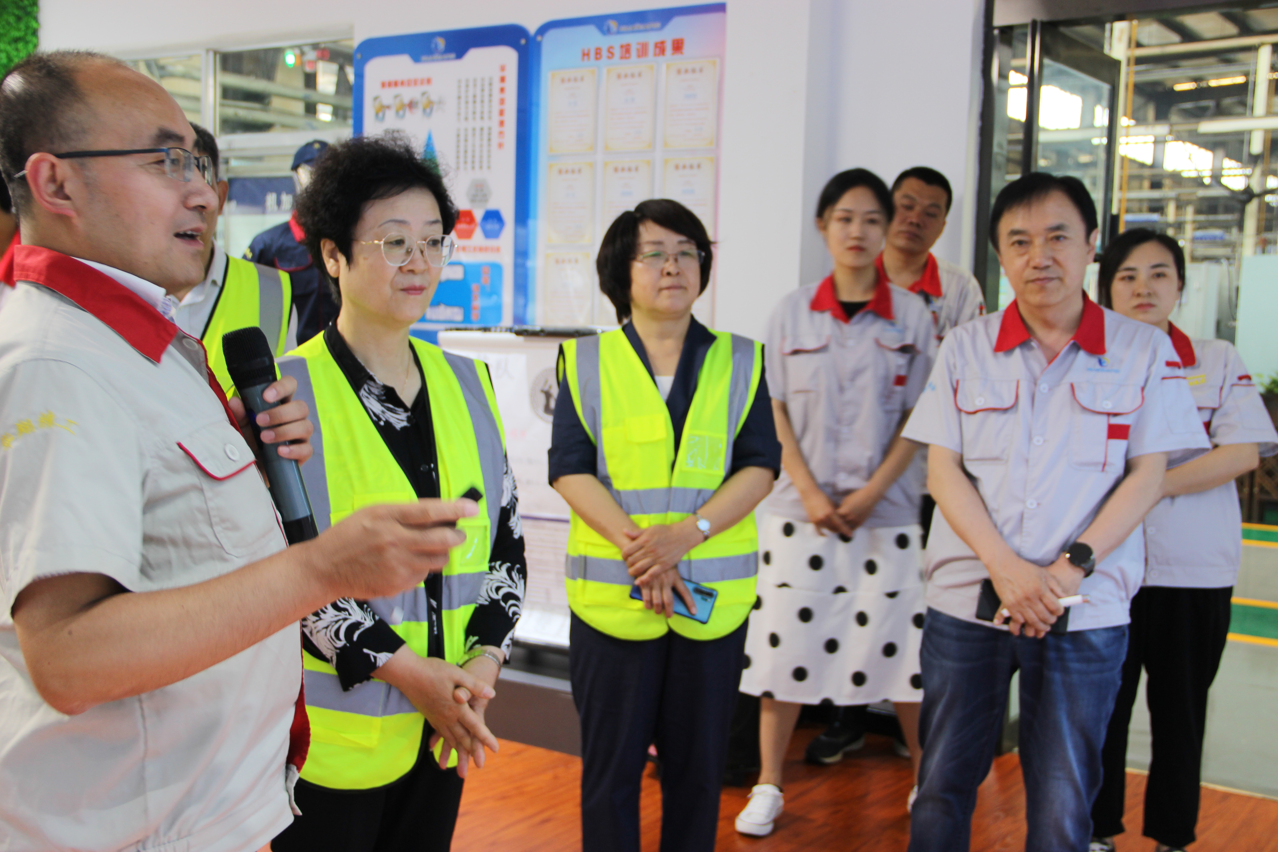 市人大常委会来我司开展科技效果转化“一法一条例”执法检查