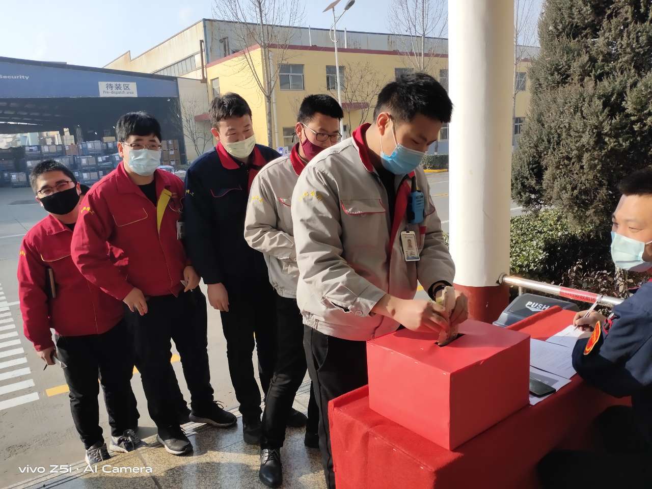 恶运不期而至 暖流瞬间汇聚——CA88官网捐助受难员工吉新平纪实