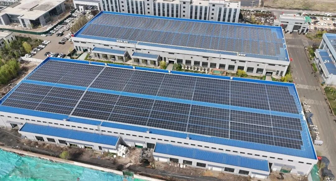 “绿电赋能智造，，，，，，，，低碳引领生长”—CA88官网集团12.68MWp屋顶漫衍式光伏项目顺遂通过验收并发电